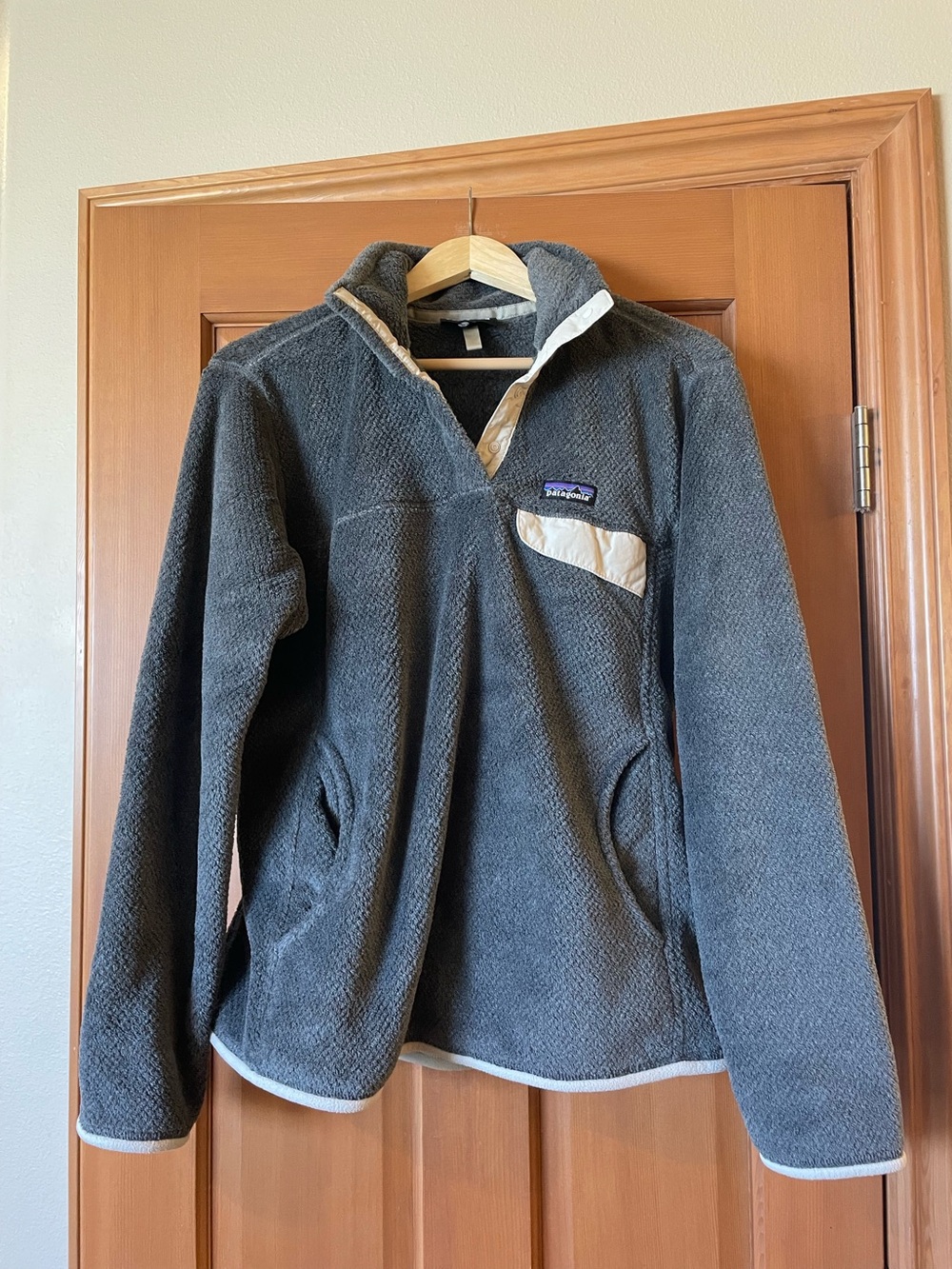Patagonia women’s Fleece pullover